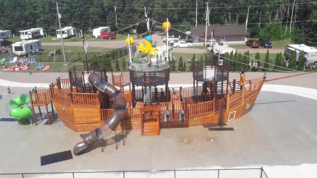 Marco Polo Inn Cavendish Zewnętrze zdjęcie